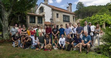 Os participantes de ‘Saudade’ nalgunhas das visitas que realizaron. Fotos: Óscar César