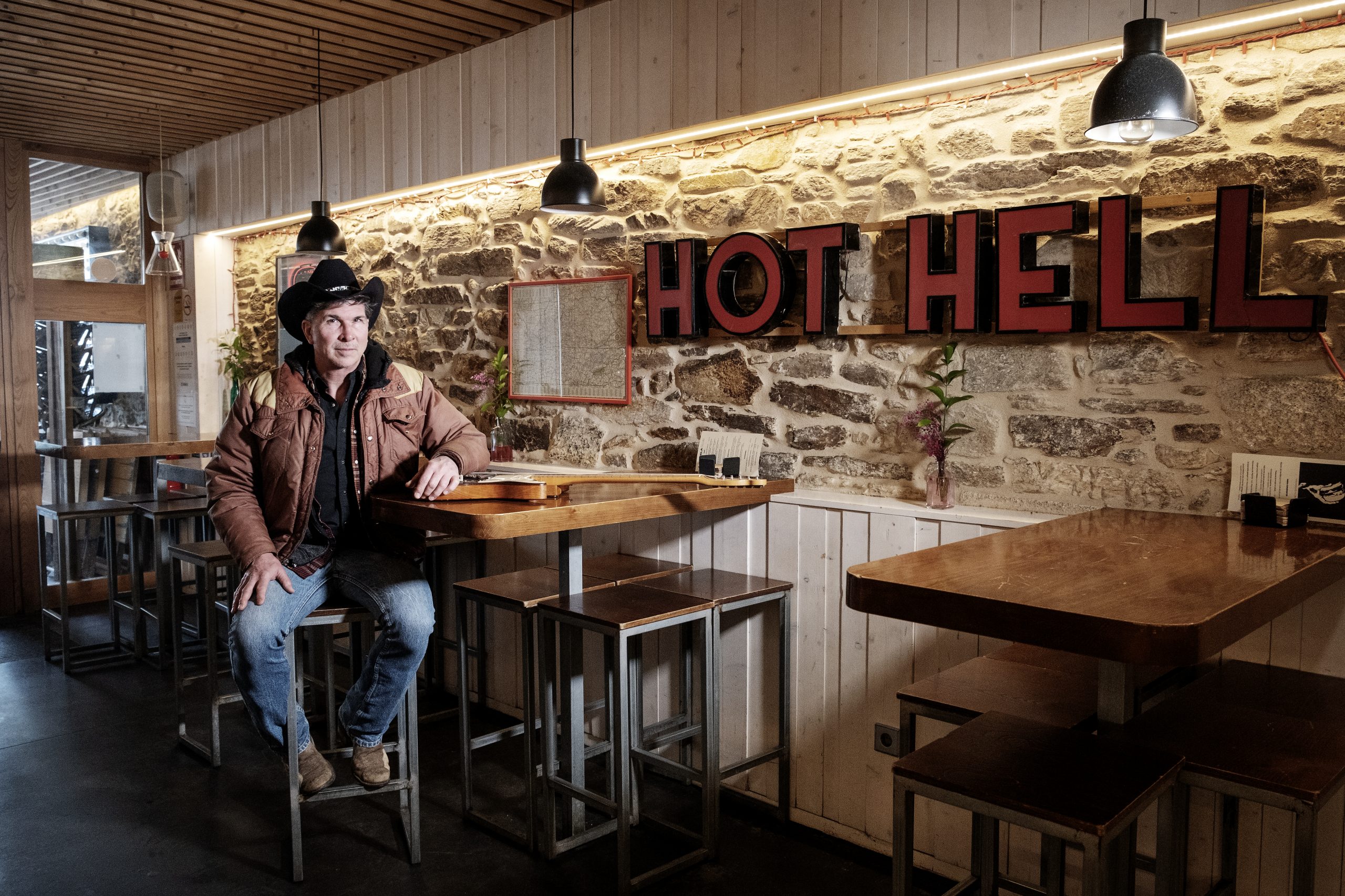 O cantautor texano Noel Mckay na compostelá sala Riquela. Foto: Iván Barreiro